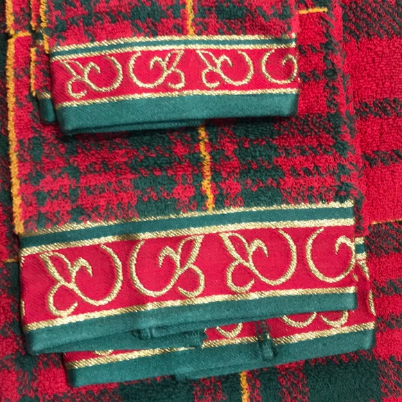 fancy 3 Towel set - Picture 6 of 10